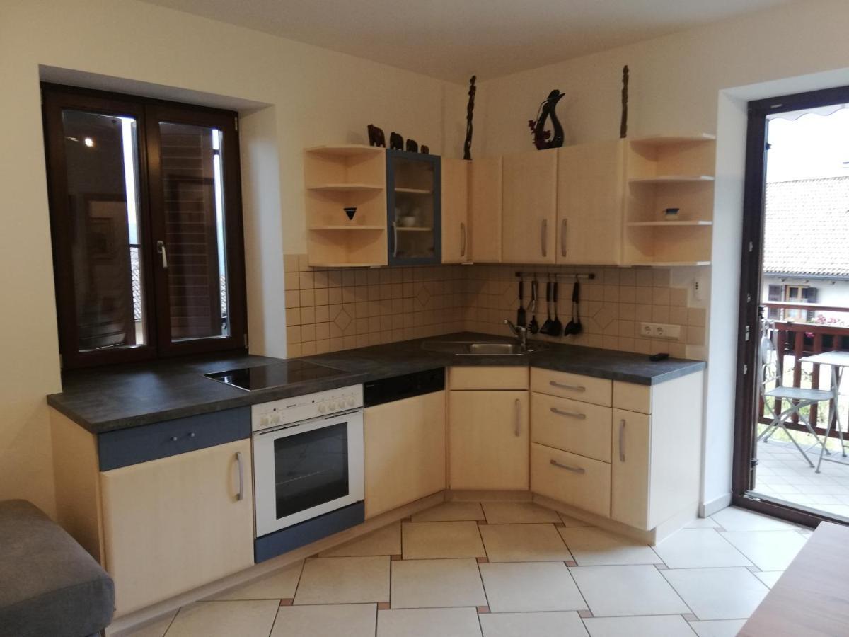 Haus Moeltner - Apartment Aviam Caldaro Buitenkant foto