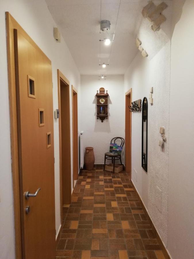 Haus Moeltner - Apartment Aviam Caldaro Buitenkant foto