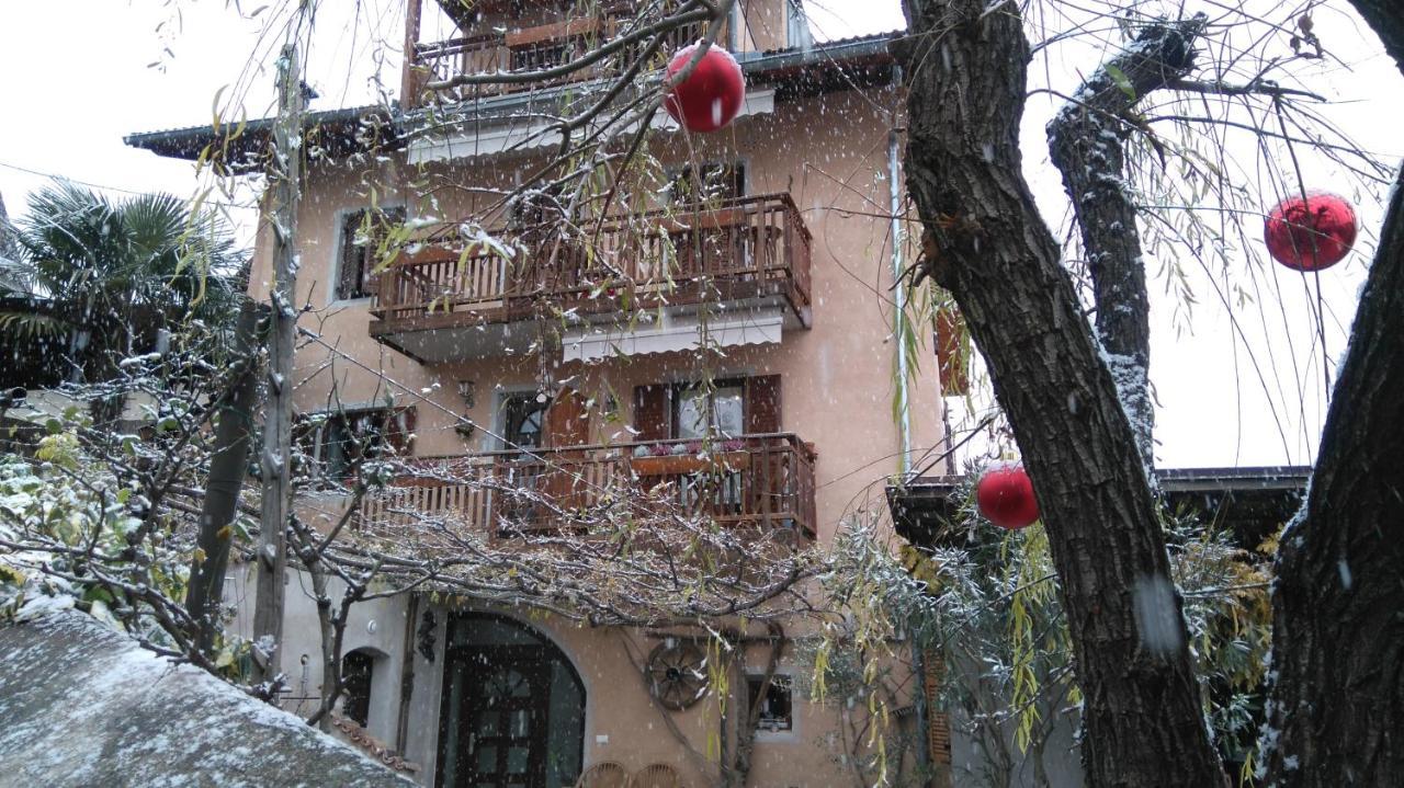 Haus Moeltner - Apartment Aviam Caldaro Buitenkant foto